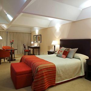 Suite executive
